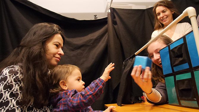 Expérience de la "Metabox" au Babylab