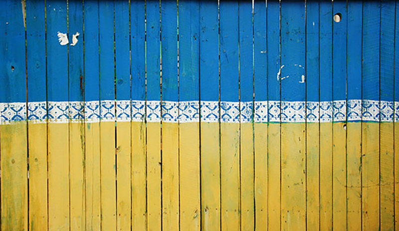 Drapeau Ukraine © Tina Hartung- Unsplash 