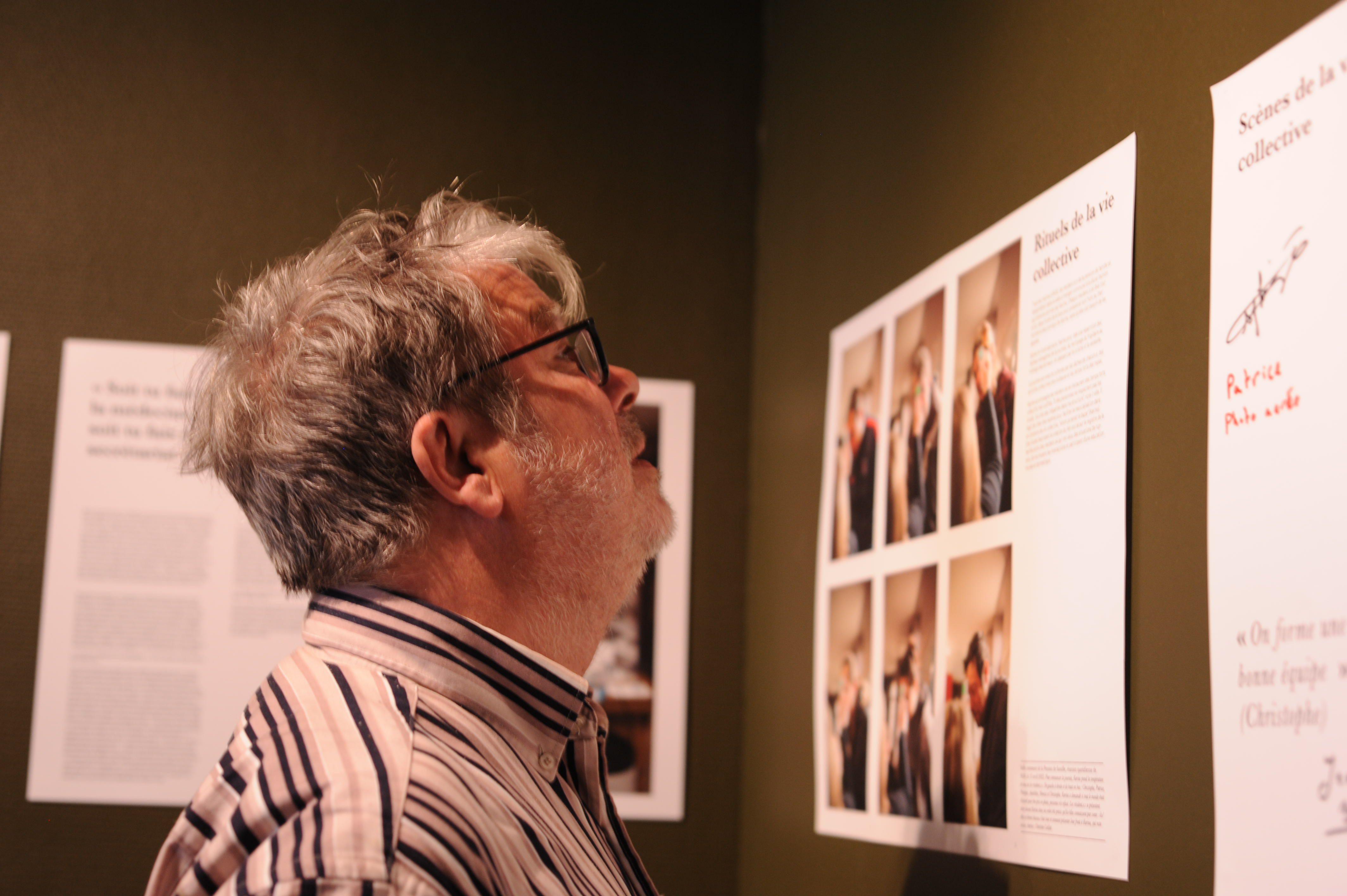 Patrice regarde le travail réalisé  la souterraine