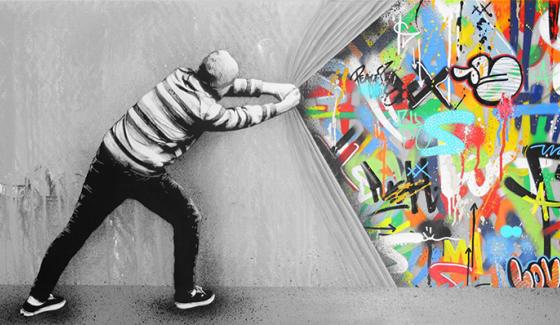 « Behind the curtain », Miami 2015 © Martin Whatson